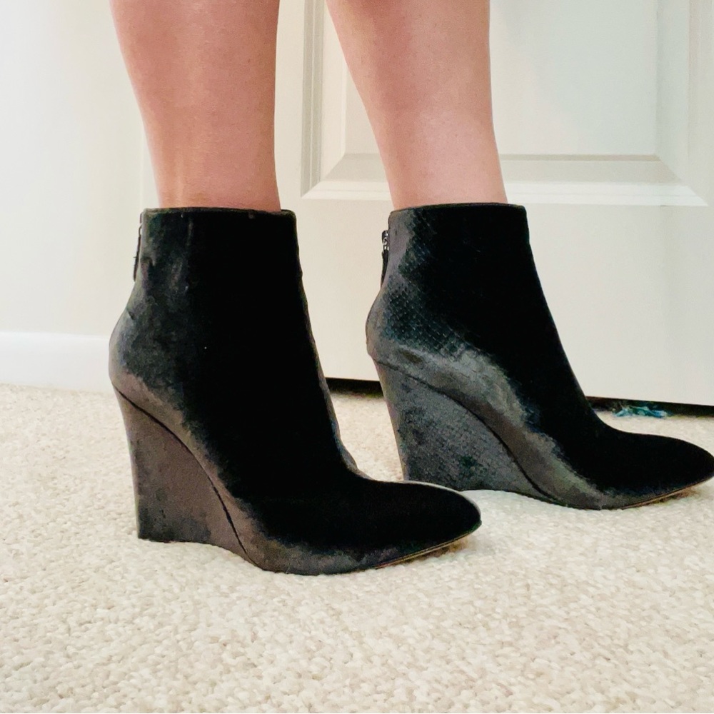 Marvin K. Black Wedge Ankle Boots